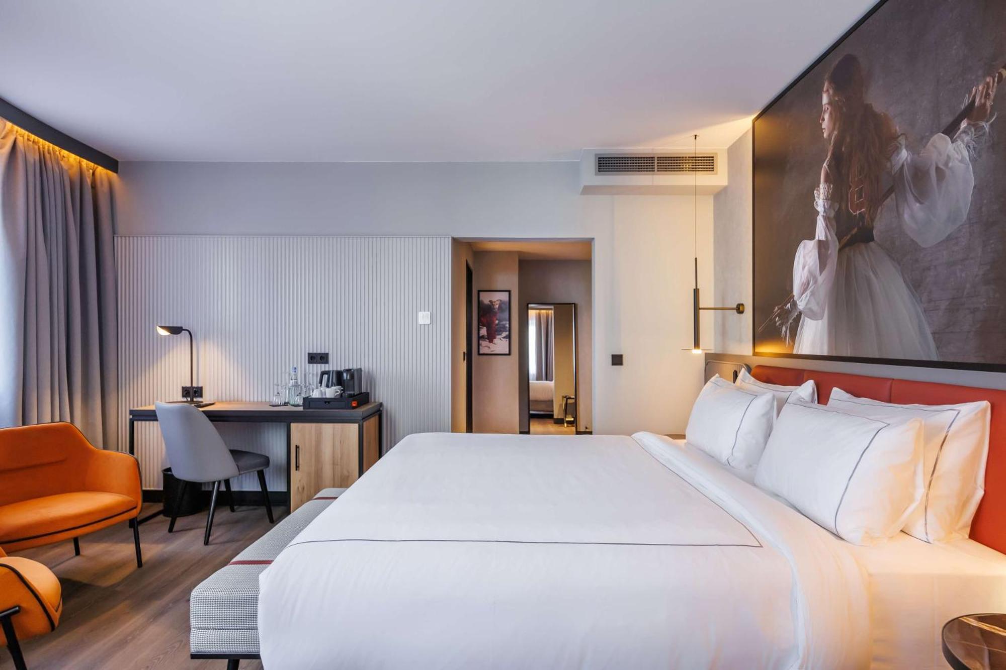 Radisson Red Kudamm 4* Berlim