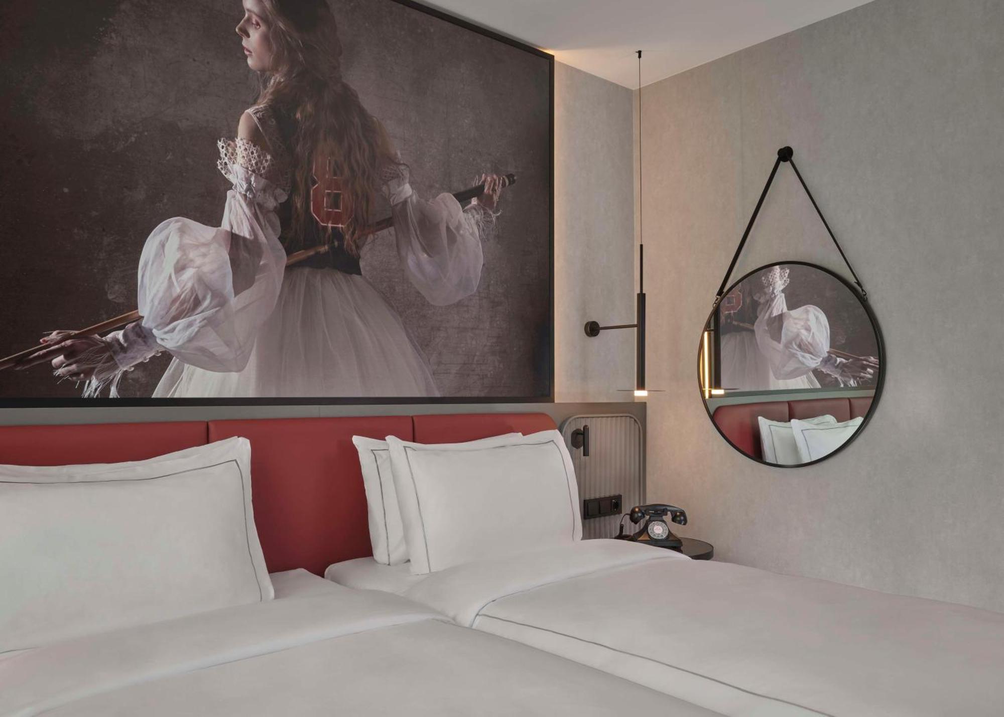 Radisson Red Kudamm 4* Berlim